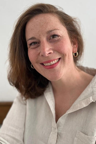 Dr. Sabine Herzele